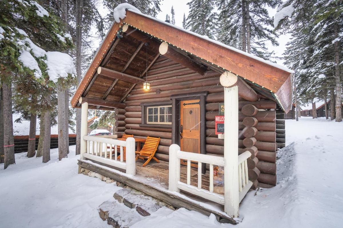 Storm Mountain Lodge & Cabins Castle Junction Exterior foto