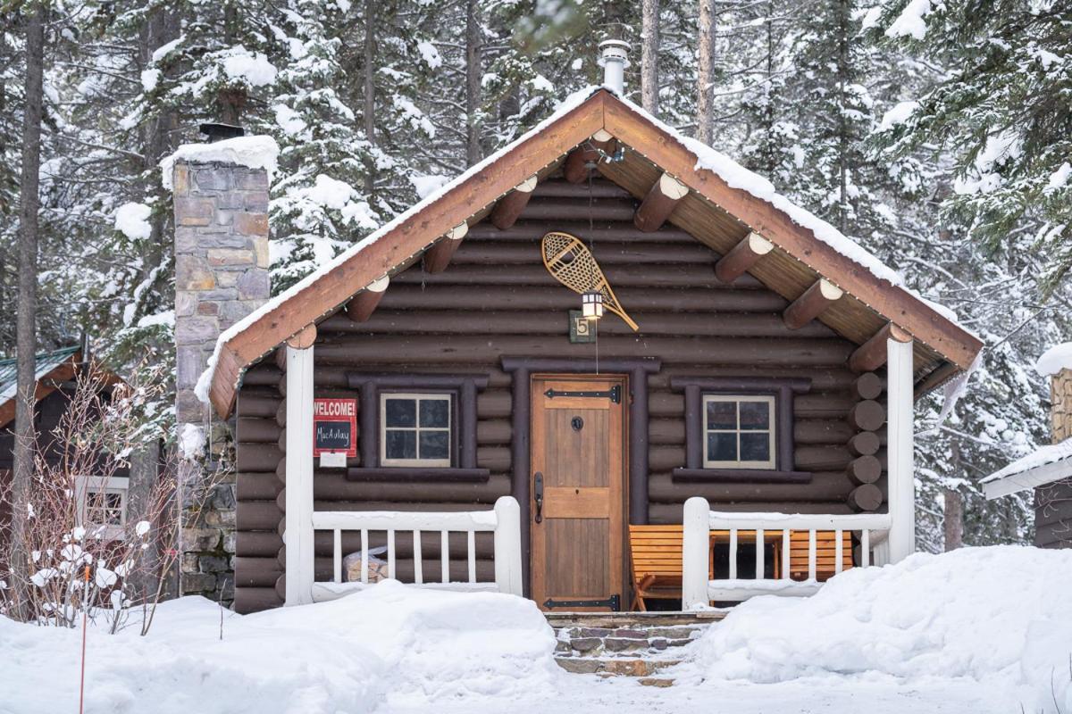 Storm Mountain Lodge & Cabins Castle Junction Exterior foto